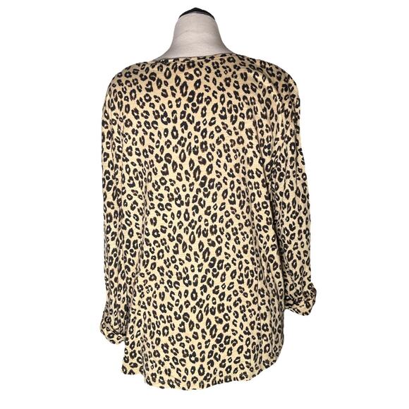Chicos Top Women's Extra Large 3 Black Brown Animal Print Leopard - Picture 4 of 4